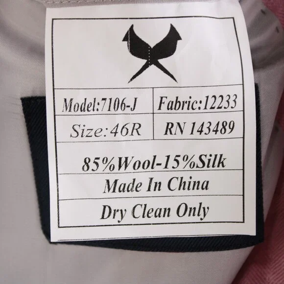 Cardinal of Canada NWT Wool / Silk Sport Coat Size 46R US In Pink Herringbone
